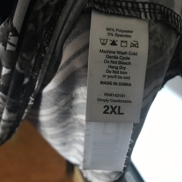 Lularoe long sleeved dress - Picture 4 of 4